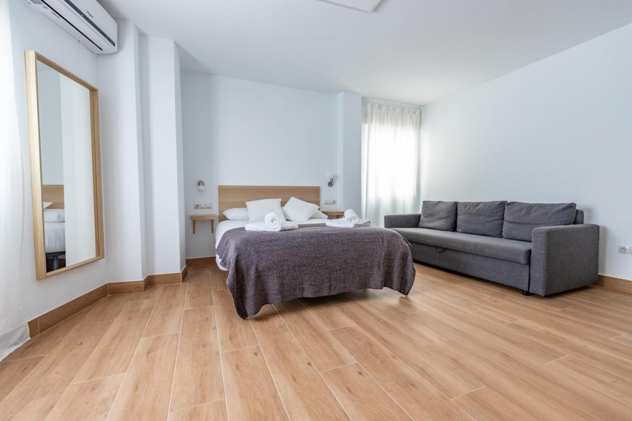 Fun Building By Homeabout Appartement