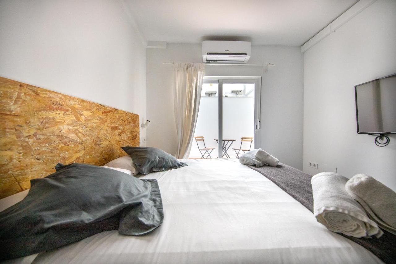 Fun Building By Homeabout Appartement