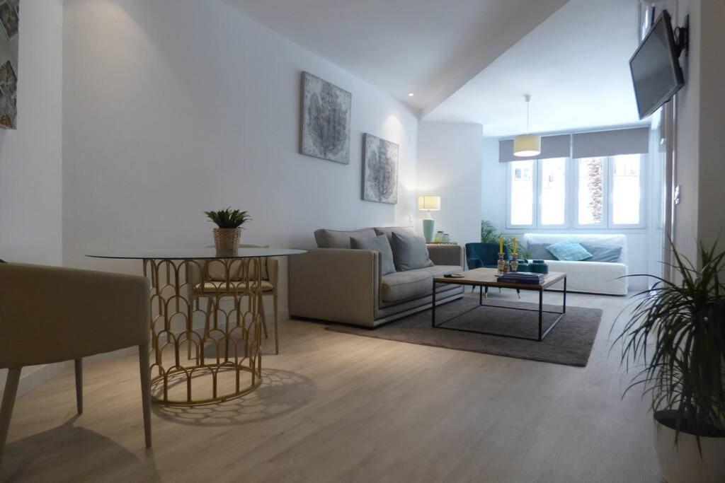Nuevo Lujo Playa Malagueta-centro Apartment *