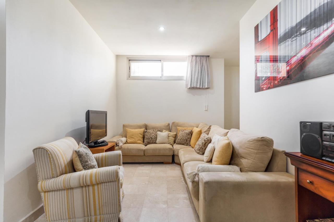 Townhouse With Great Sea Views In Riviera Del Sol Holiday home Malaga
