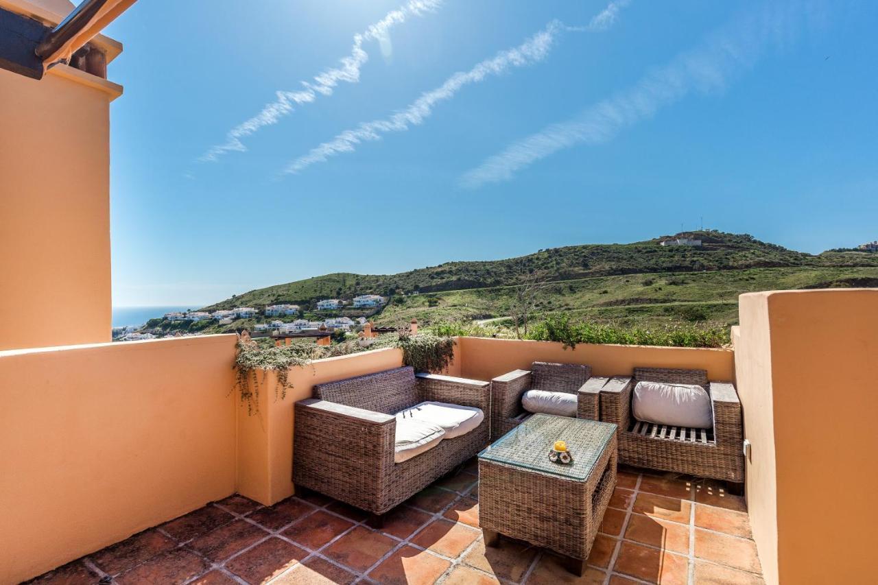 Holiday home Townhouse With Great Sea Views In Riviera Del Sol Malaga