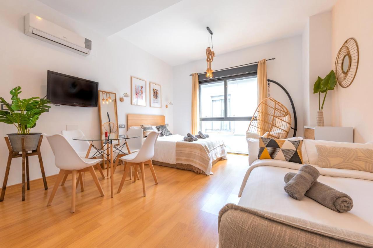 Romantic In The Center By Rems * Malaga