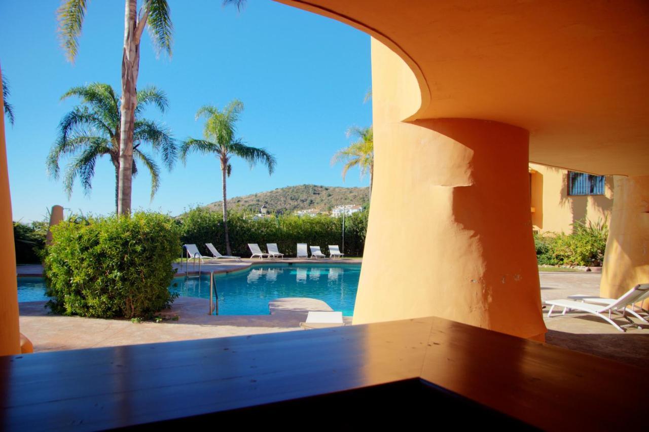 Townhouse With Great Sea Views In Riviera Del Sol Malaga