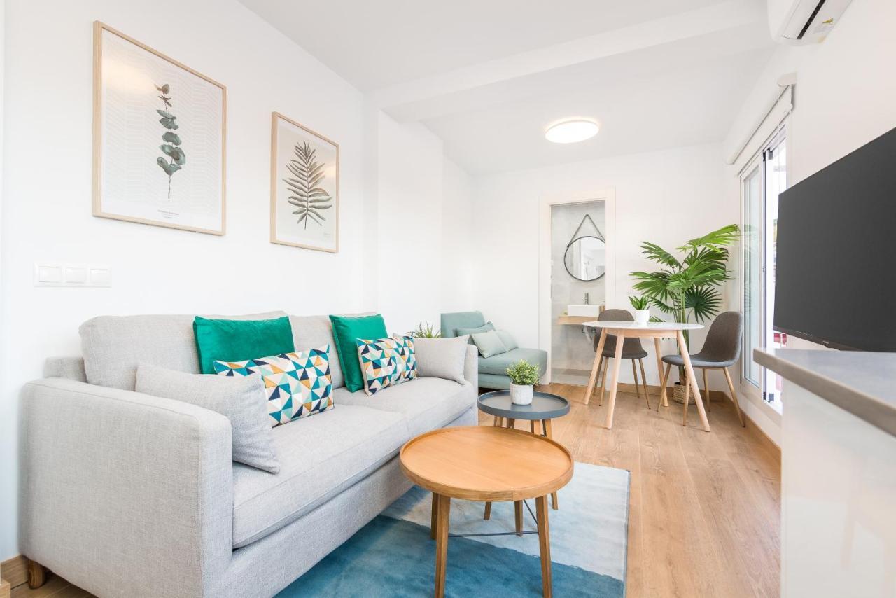 Homes Penthouse La Merced * Malaga