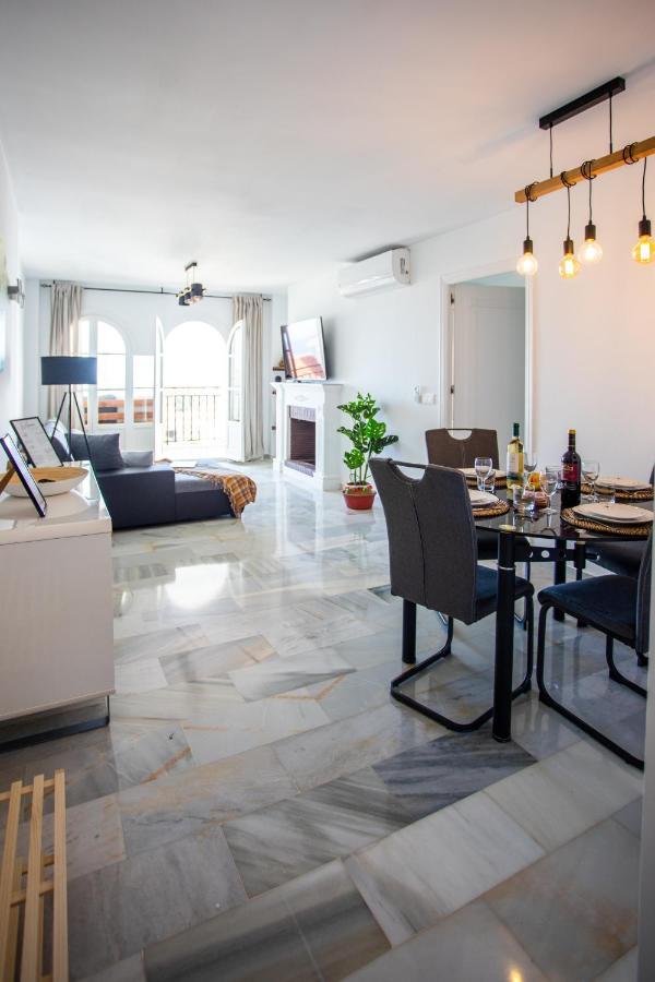 Lavistaazul - 2br W/ Terrace & Sea Views *