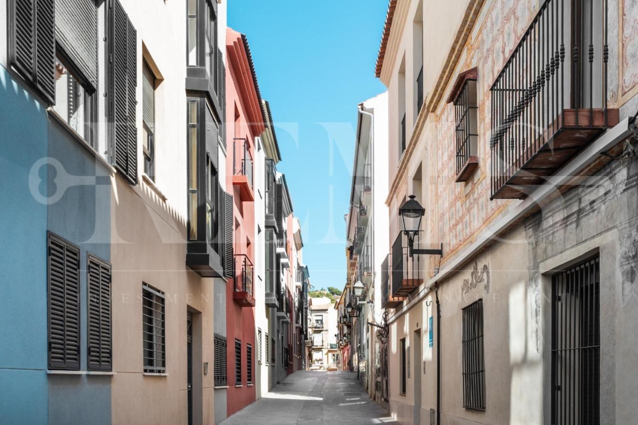 Apartment Romantic In The Center By Rems Malaga