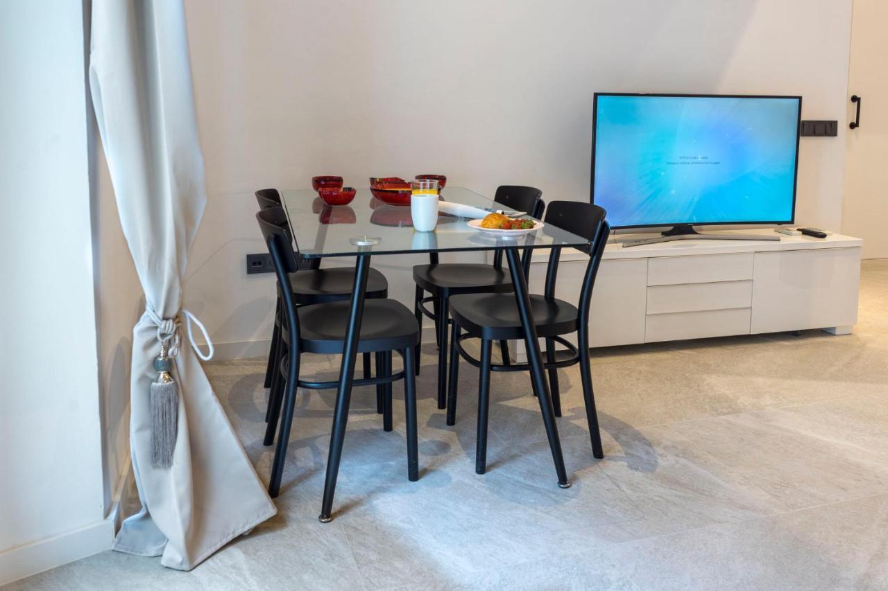 Apartment Acogedor Apartamento En Pleno Centro De By Sharingco *
