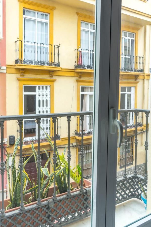 Apartment Acogedor Apartamento En Pleno Centro De By Sharingco Malaga
