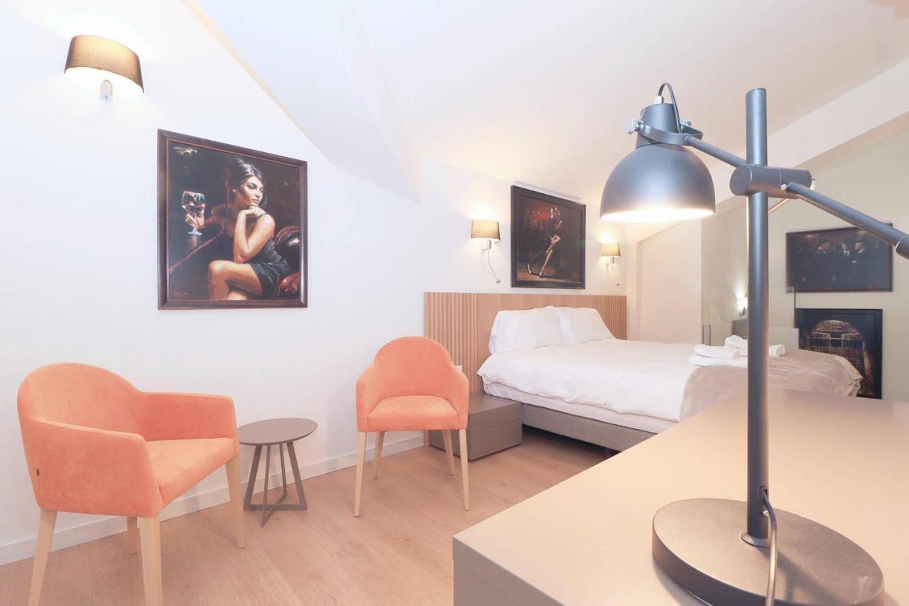 Del Parque Flats Exclusive Apartment *