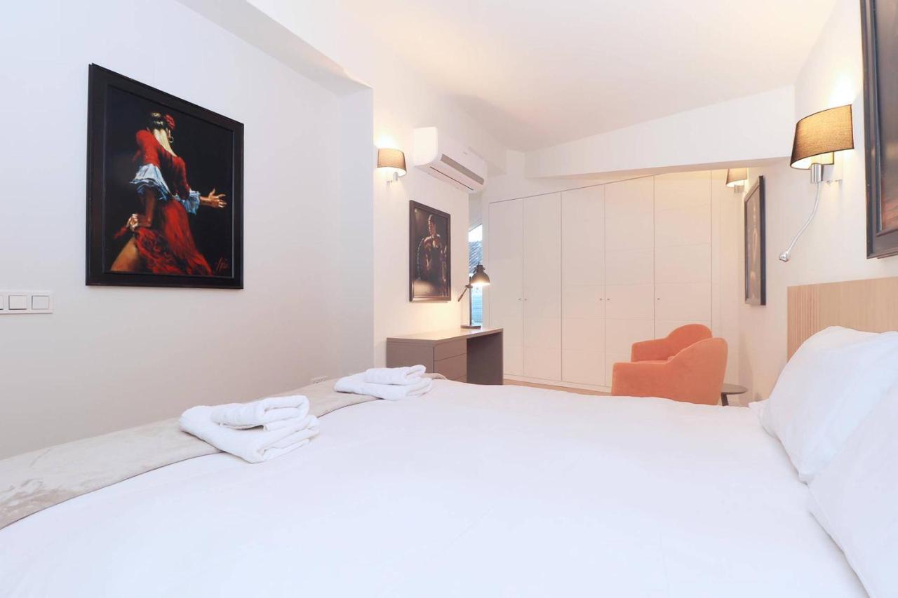 Del Parque Flats Exclusive Apartment