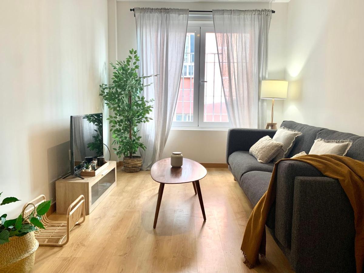 Homely Plaza Del Teatro Apartment *