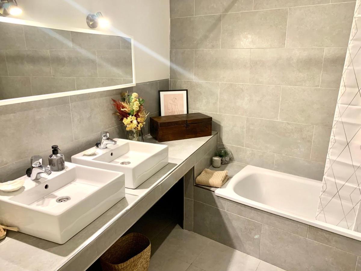 Apartment Homely Plaza Del Teatro *