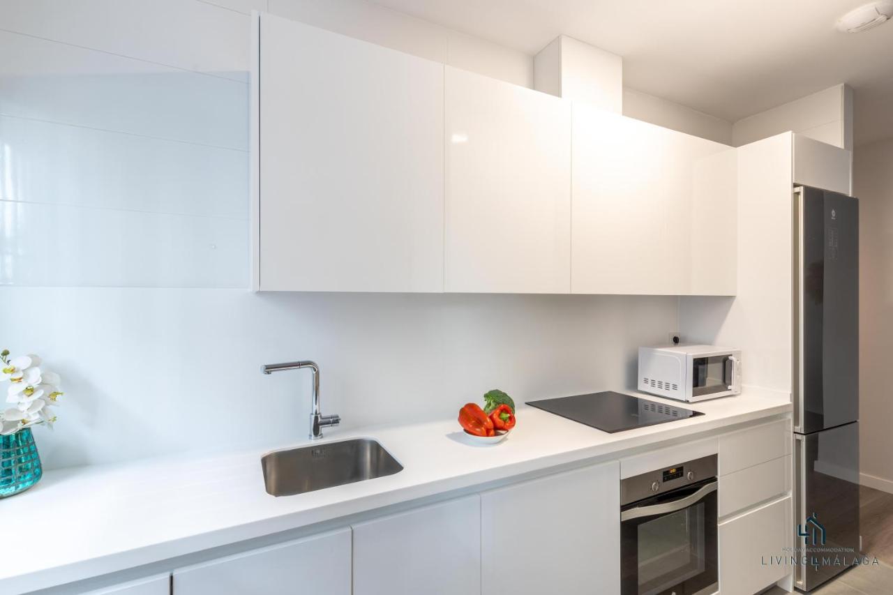 Living4malaga Pacific Terrace Apartment *