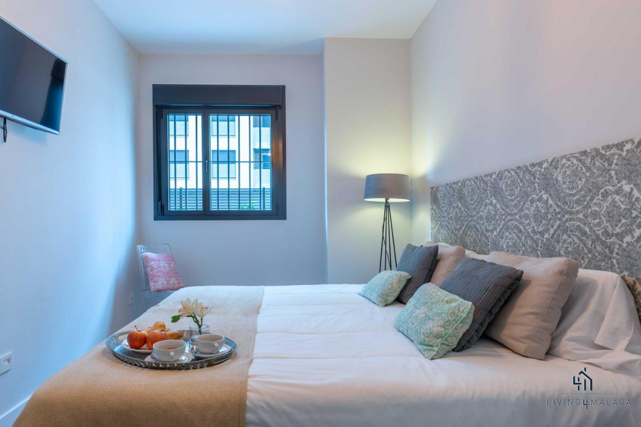 Living4malaga Pacific Terrace Apartment *