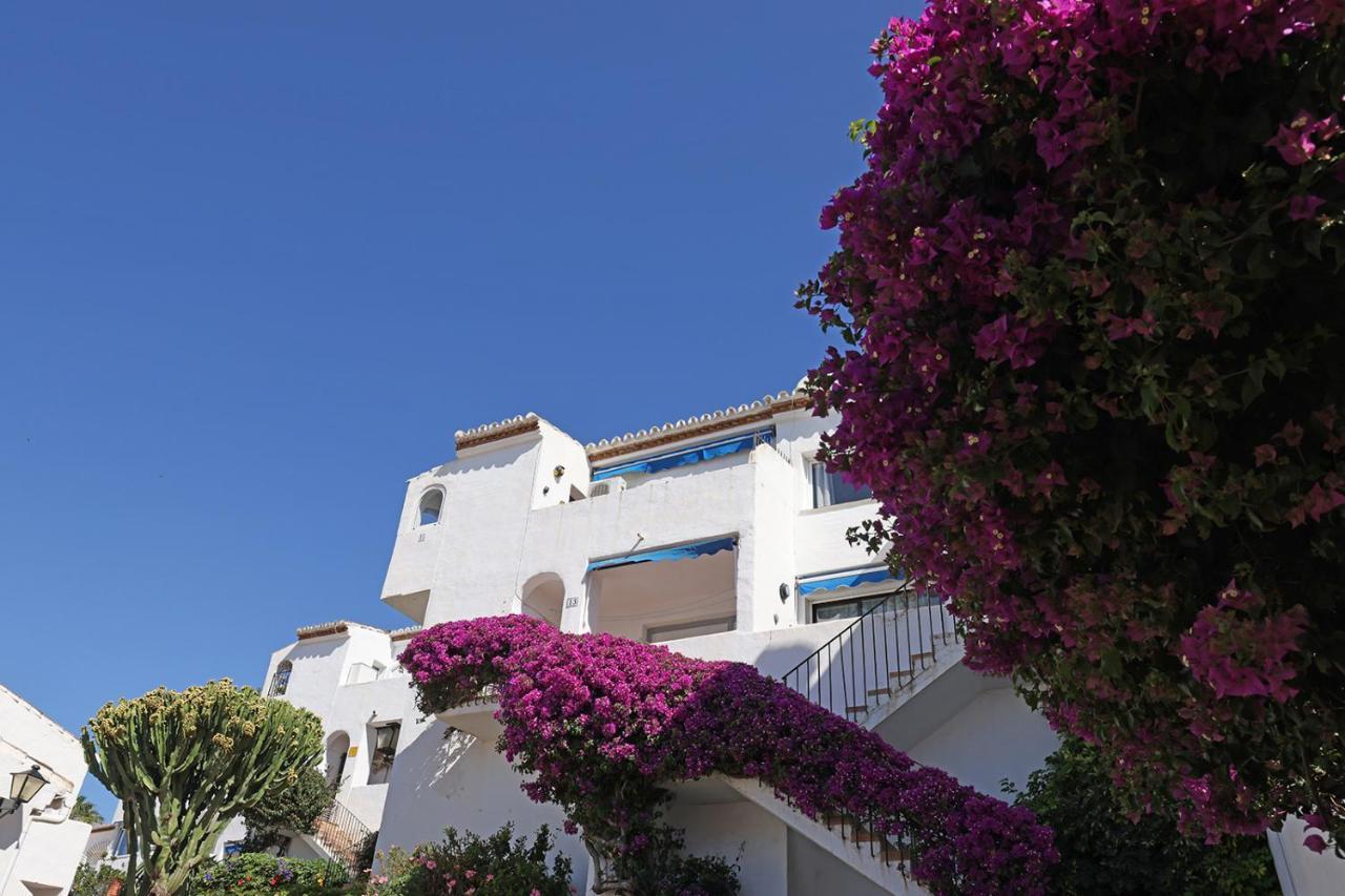 086 Relaxed 2 Bed, La Cala Golf Getaway With Sea Views