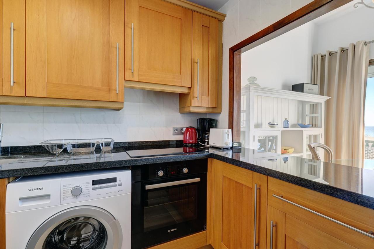 086 Relaxed 2 Bed, La Cala Golf Getaway With Sea Views
