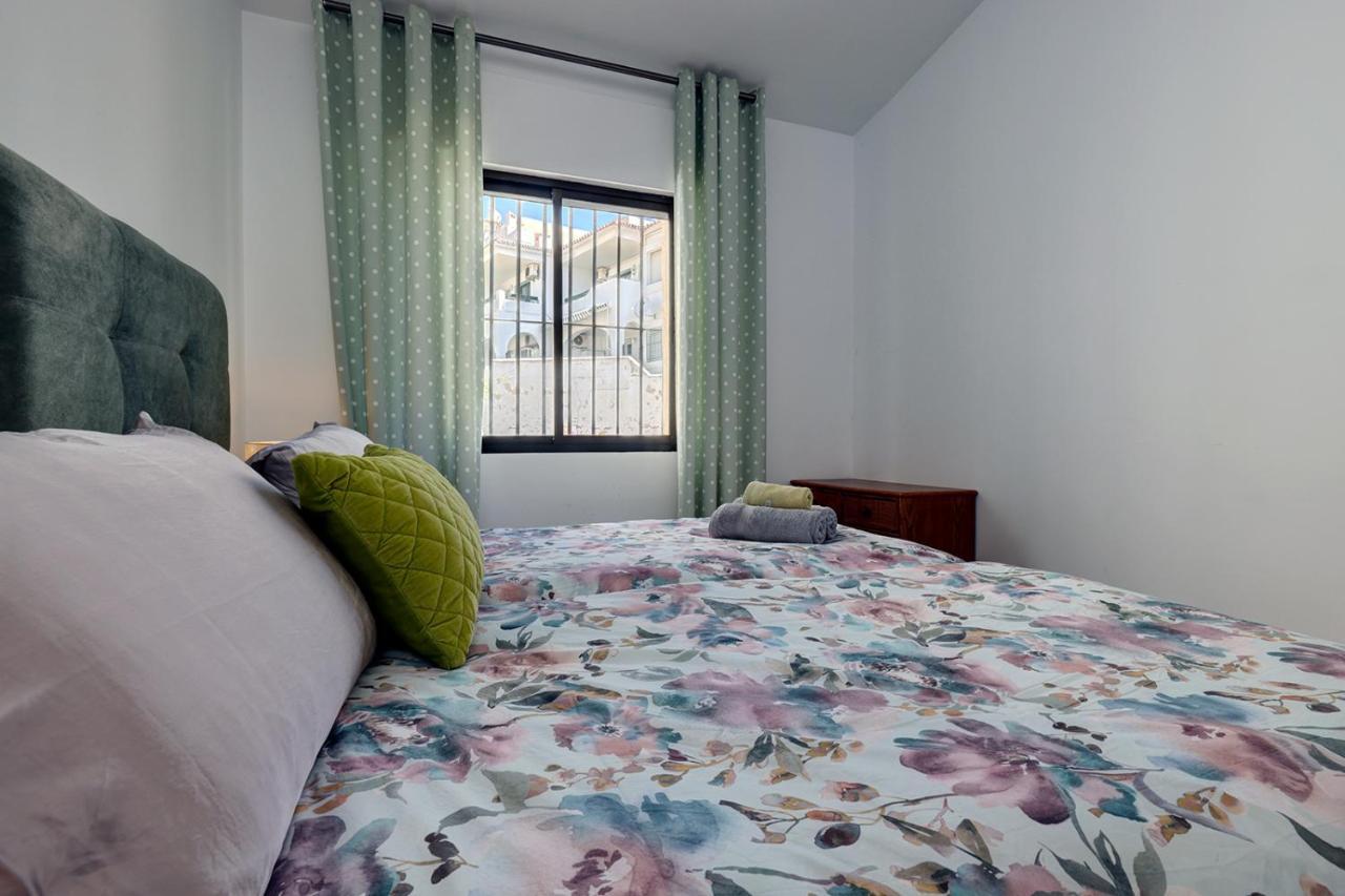 086 Relaxed 2 Bed, La Cala Golf Getaway With Sea Views Apartment