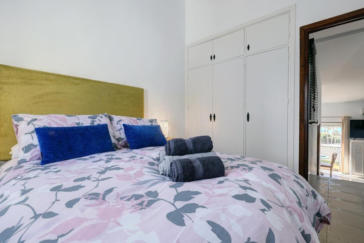 086 Relaxed 2 Bed, La Cala Golf Getaway With Sea Views Apartment