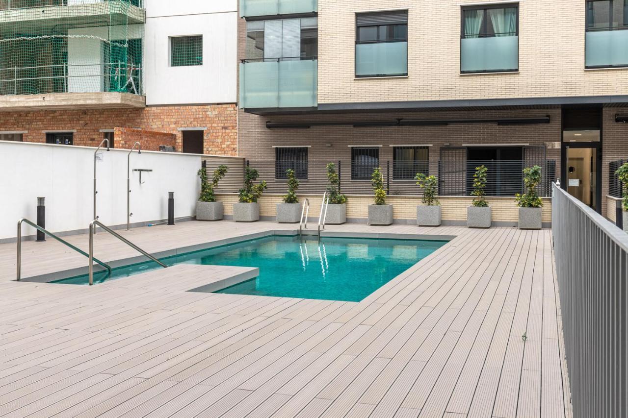 Living4malaga Pacific Terrace Apartment *