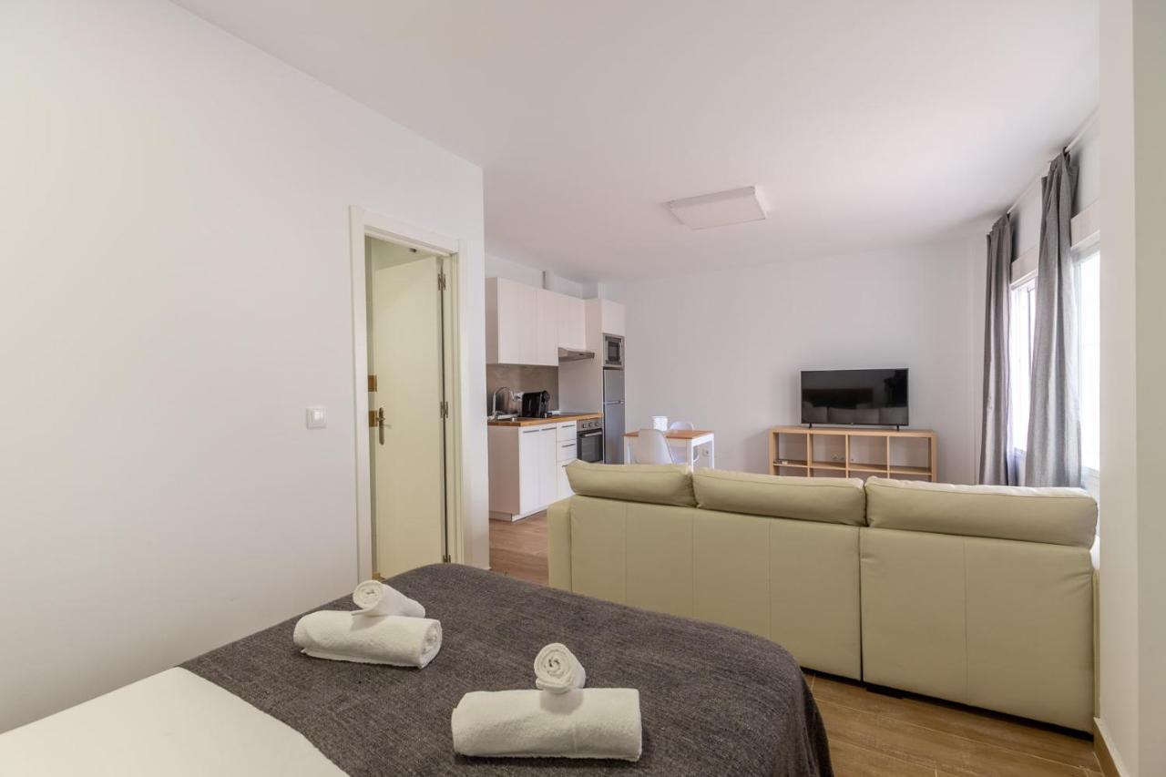 Fun Building By Homeabout Appartement *