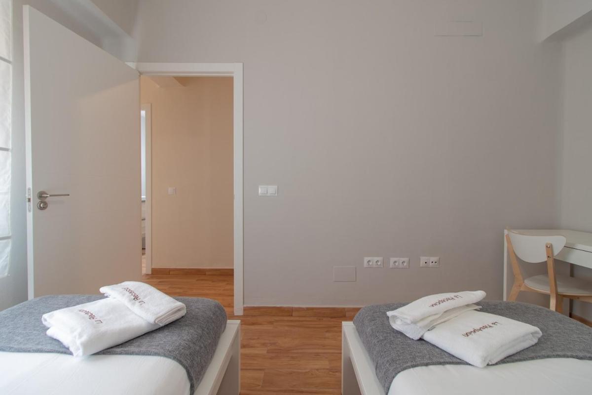 C102 - Huge And Stylish 5 Bedroom By The Center Málaga