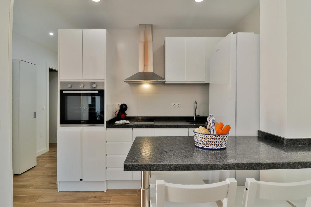 C5 - El Palo 2 Bedroom With Terrace * Malaga