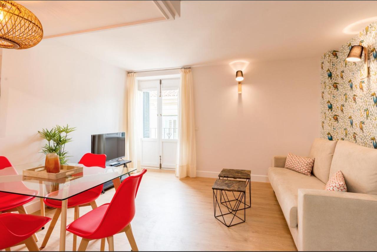 Apartamento Merced10 Duplex 3i *
