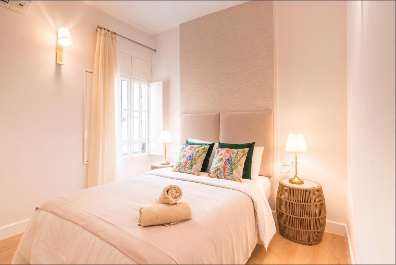 Apartamento Merced10 Duplex 3i *