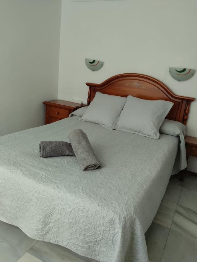 Apartamento Almirante Beach * Málaga