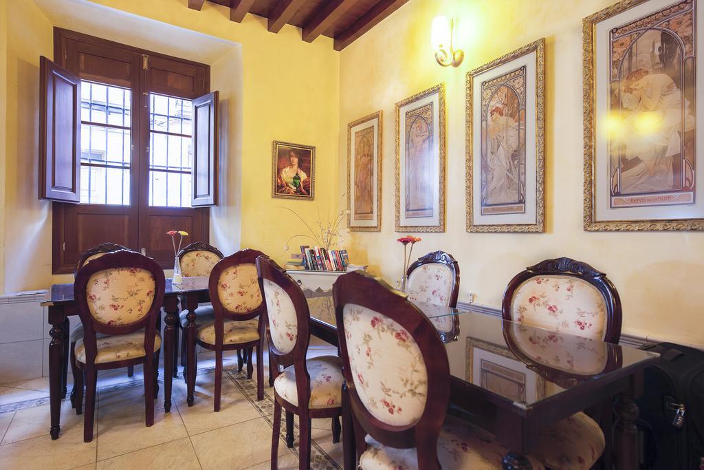 Casa De Mercedes Malaga