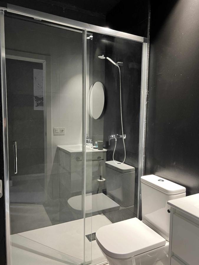 Fiesta Cama Individual Modern & Luxury Apartment *