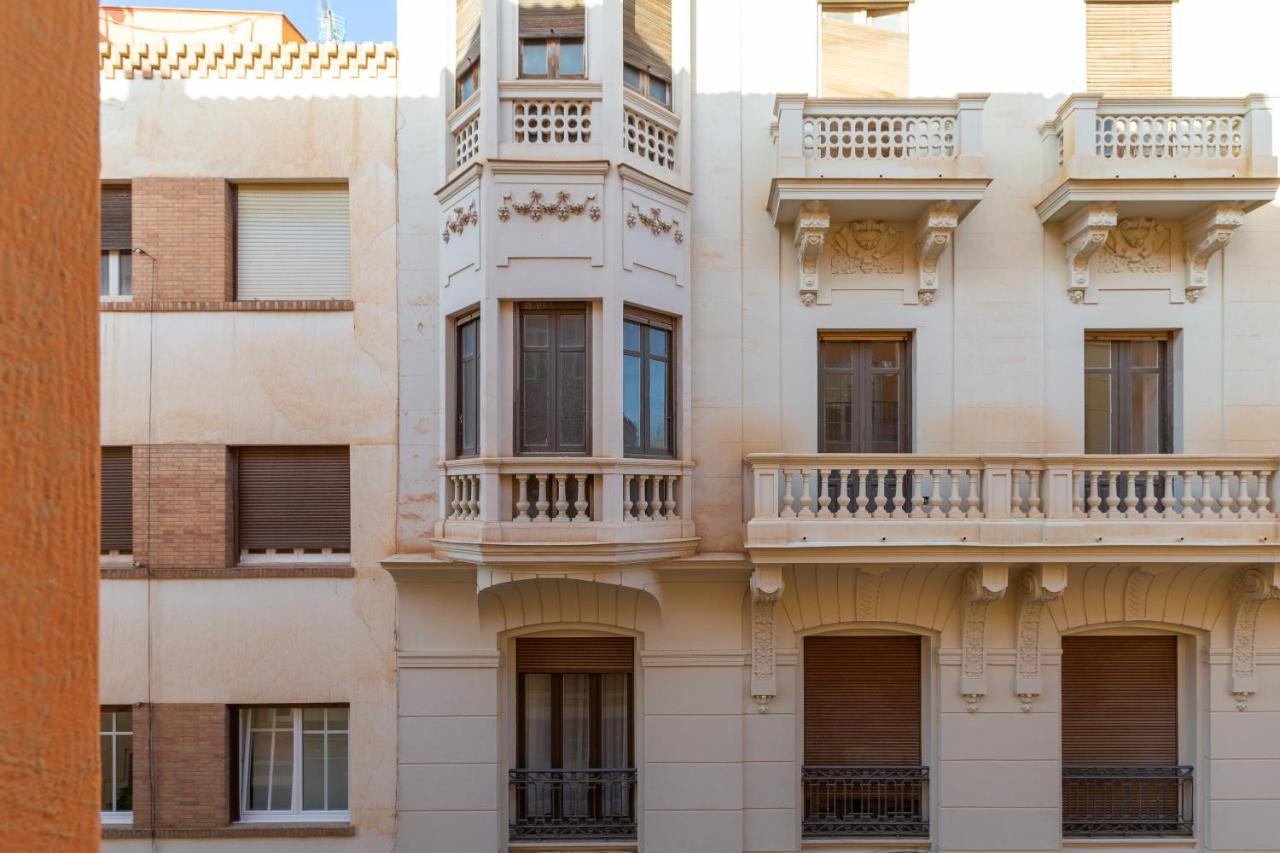 Atarazanas: De Dos Apartamento