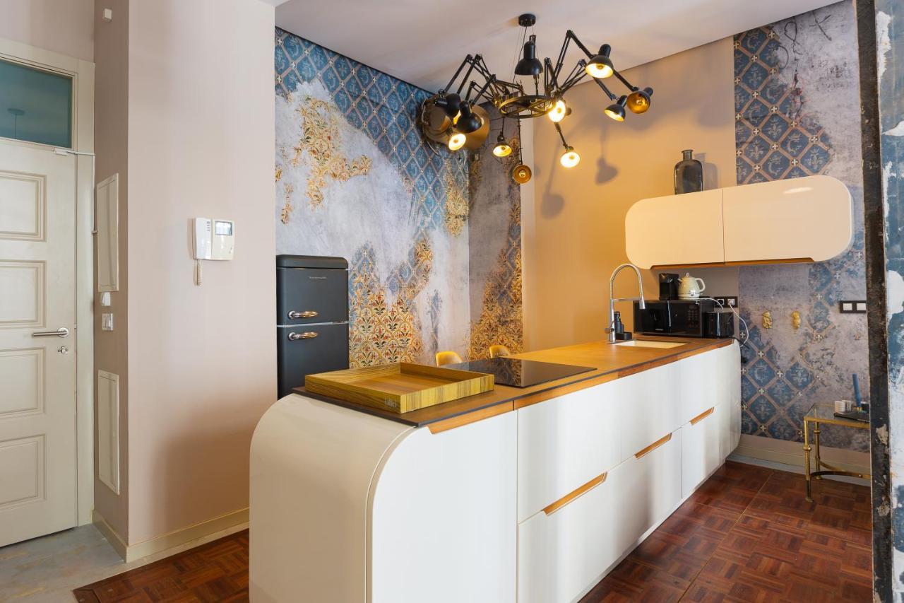 Apartment Balcones De Larios: Beautiful Balconies Next To Plaza De La Constitucion *