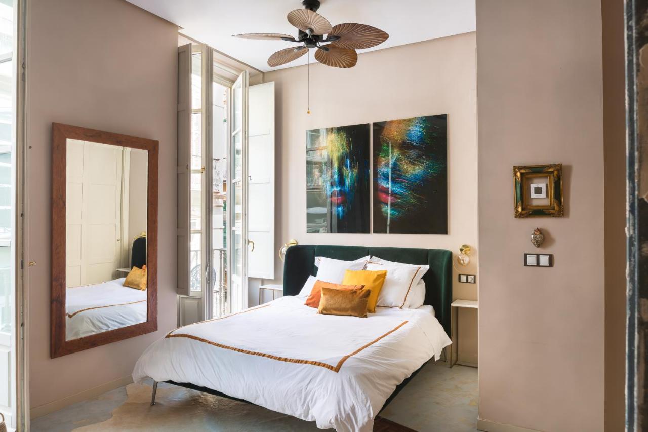 Apartment Balcones De Larios: Beautiful Balconies Next To Plaza De La Constitucion
