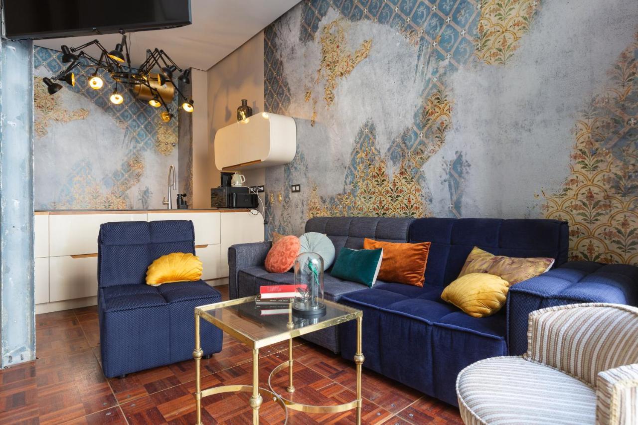 Apartment Balcones De Larios: Beautiful Balconies Next To Plaza De La Constitucion Malaga