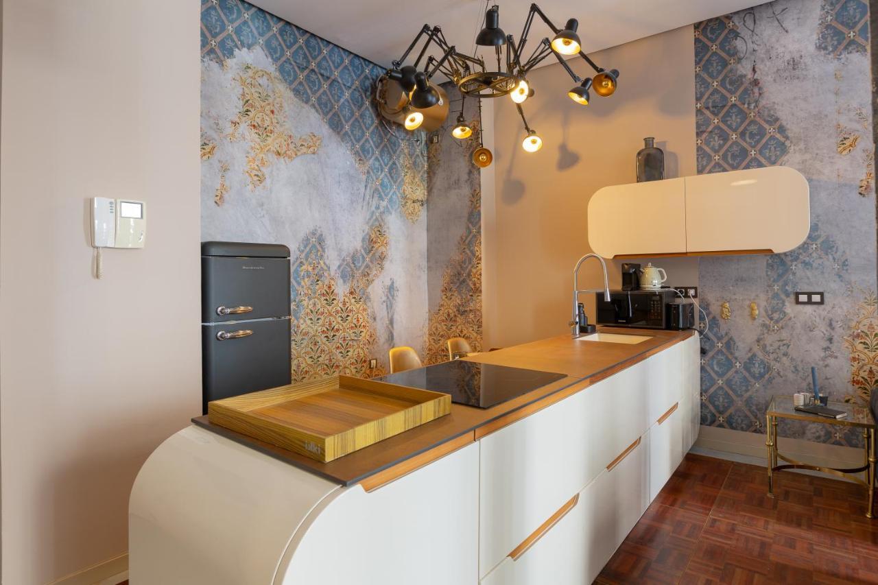 Apartment Balcones De Larios: Beautiful Balconies Next To Plaza De La Constitucion *