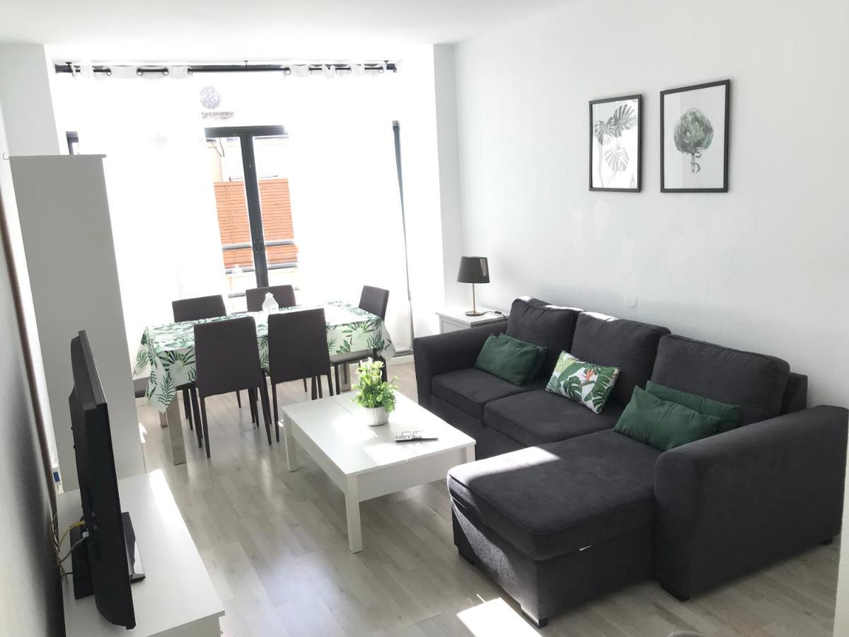 Apartment Apartamento Con Encanto 'larios Luxy'