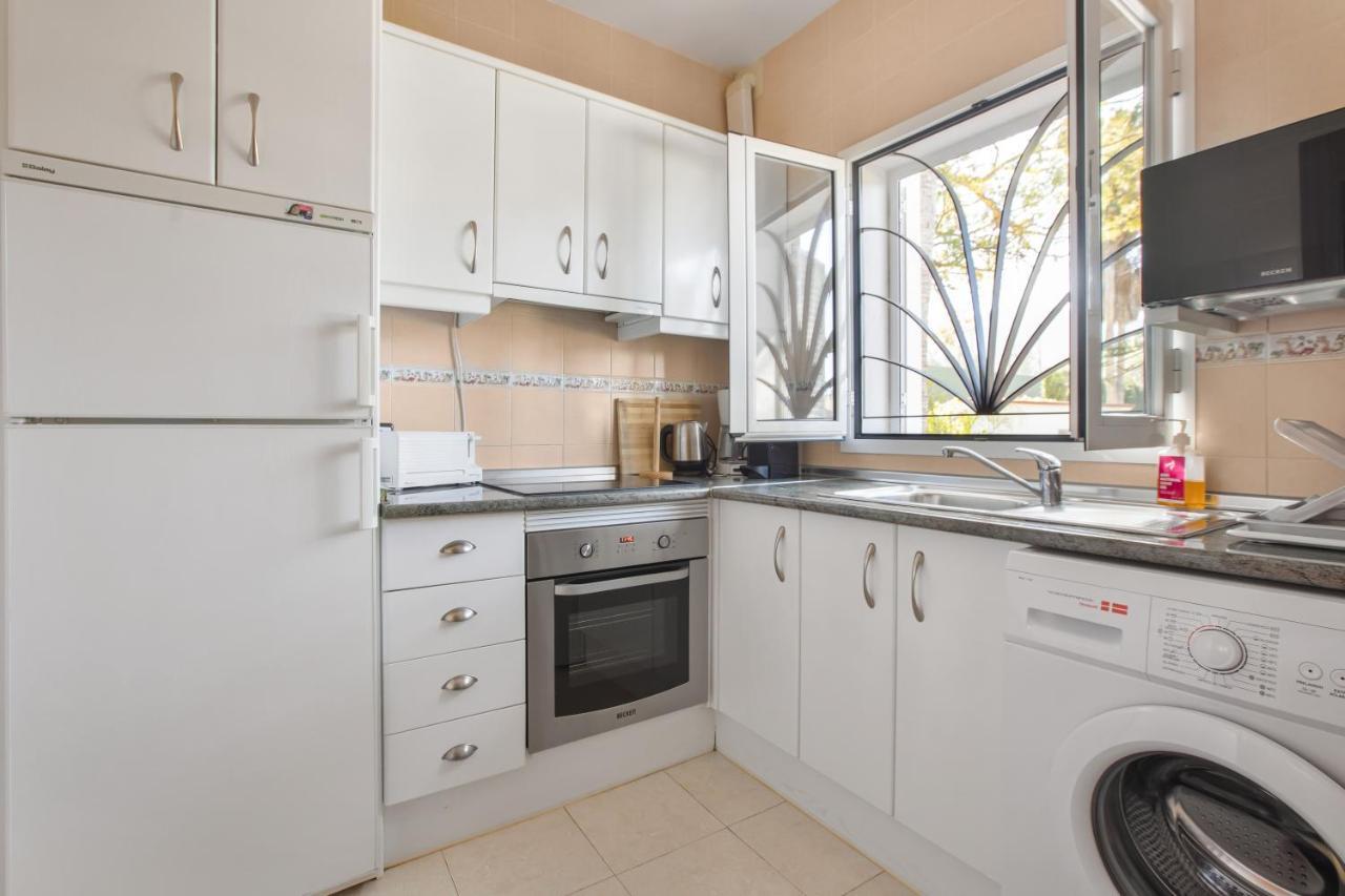 Ayma Lauro Golf 12 Apartment *