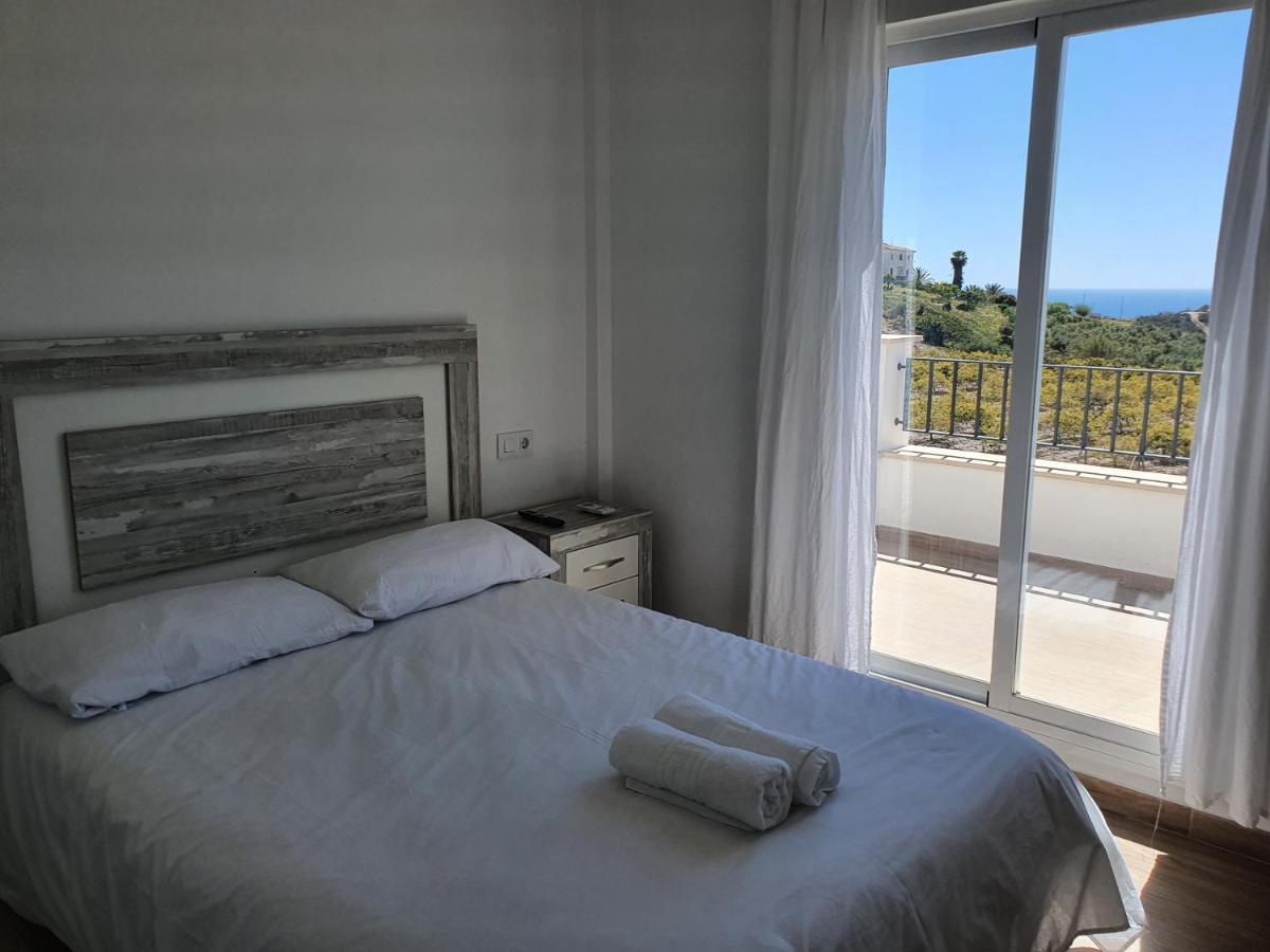 Niza Night And Day Malaga