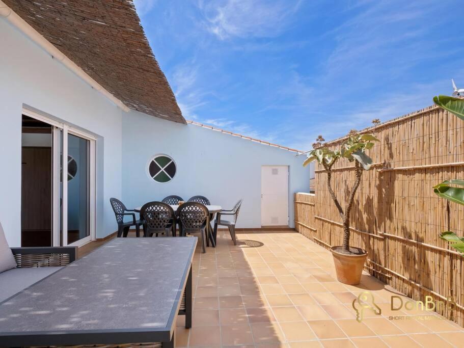 Casa Con 3 En El Tarajal Holiday home Malaga