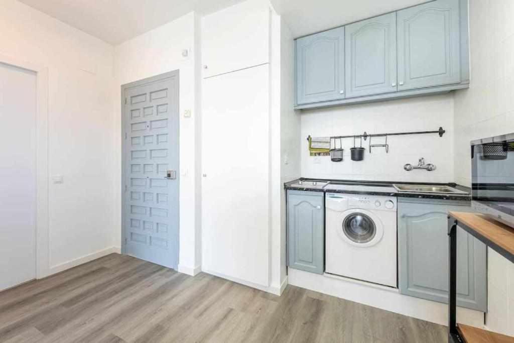 Apartment Benalbeach Con Vistas Maravillosas Málaga