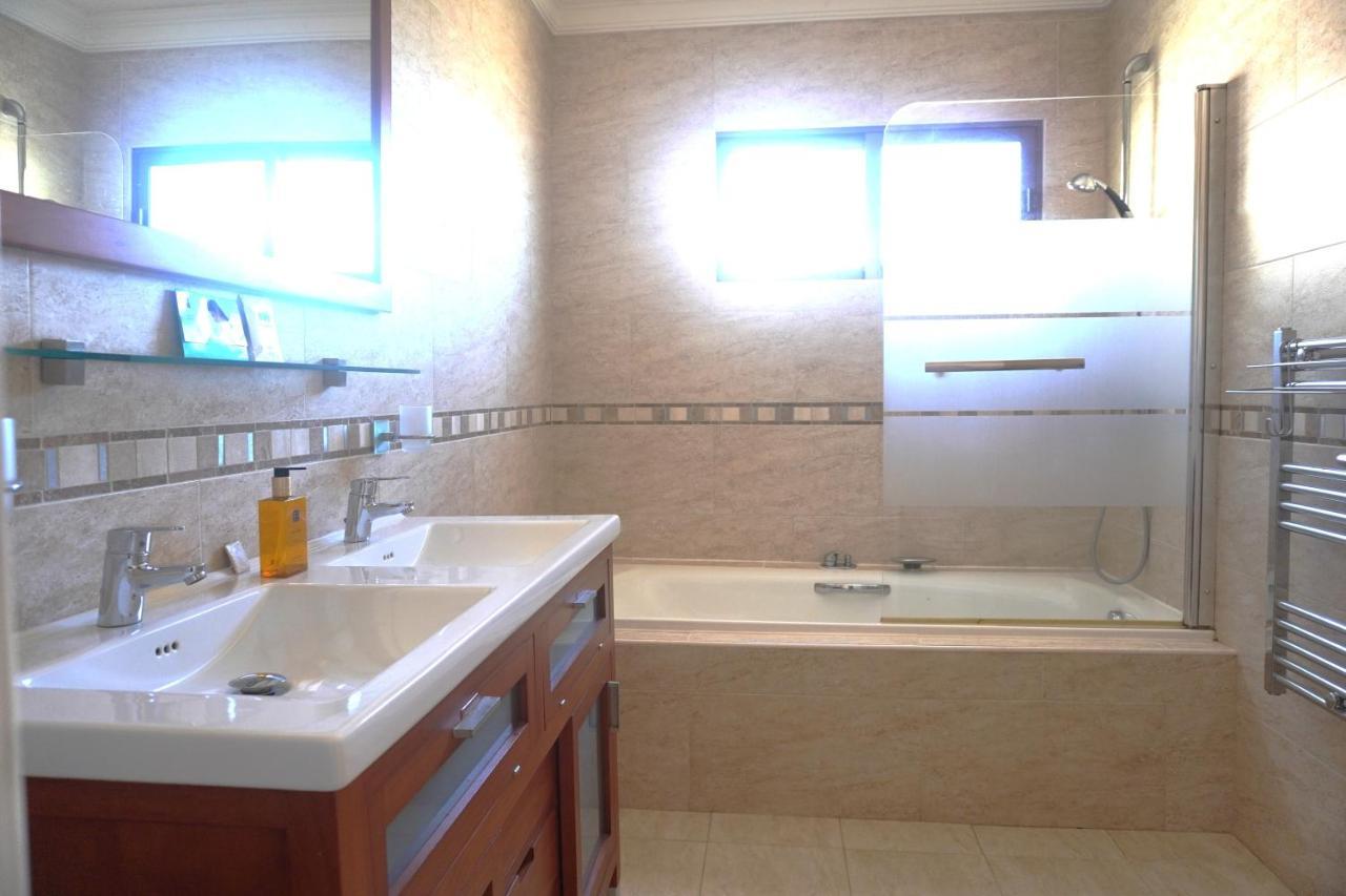 Seaview Suncoast Luxury Villa Málaga