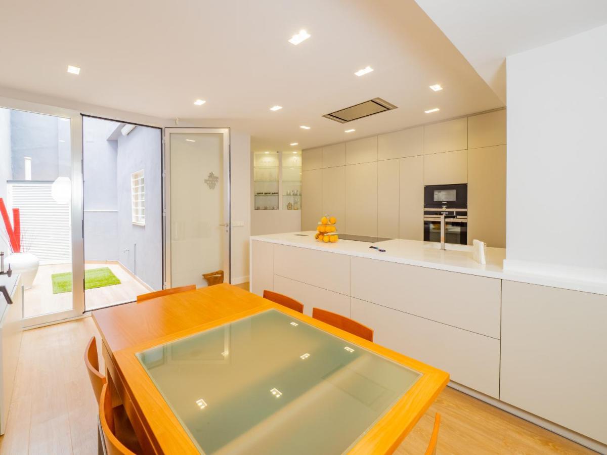 Cubo's Gibralfaro Townhouse *