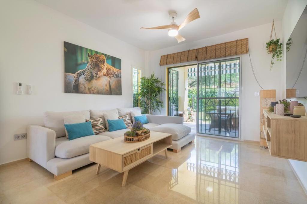 Miraflores De Riviera's Apartment *