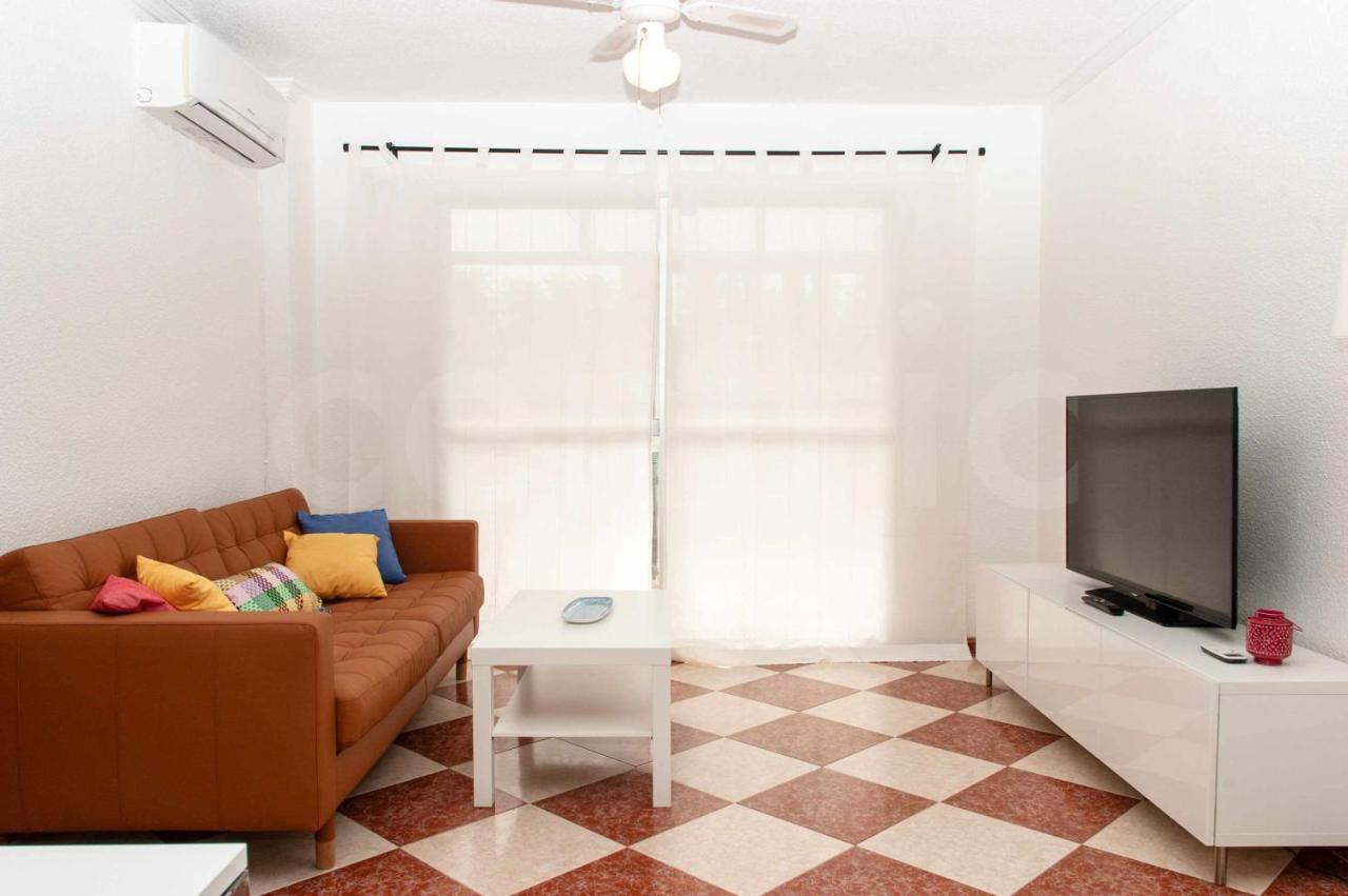 Apartment Piso En Barrio Tradicional Malagueno By Centric