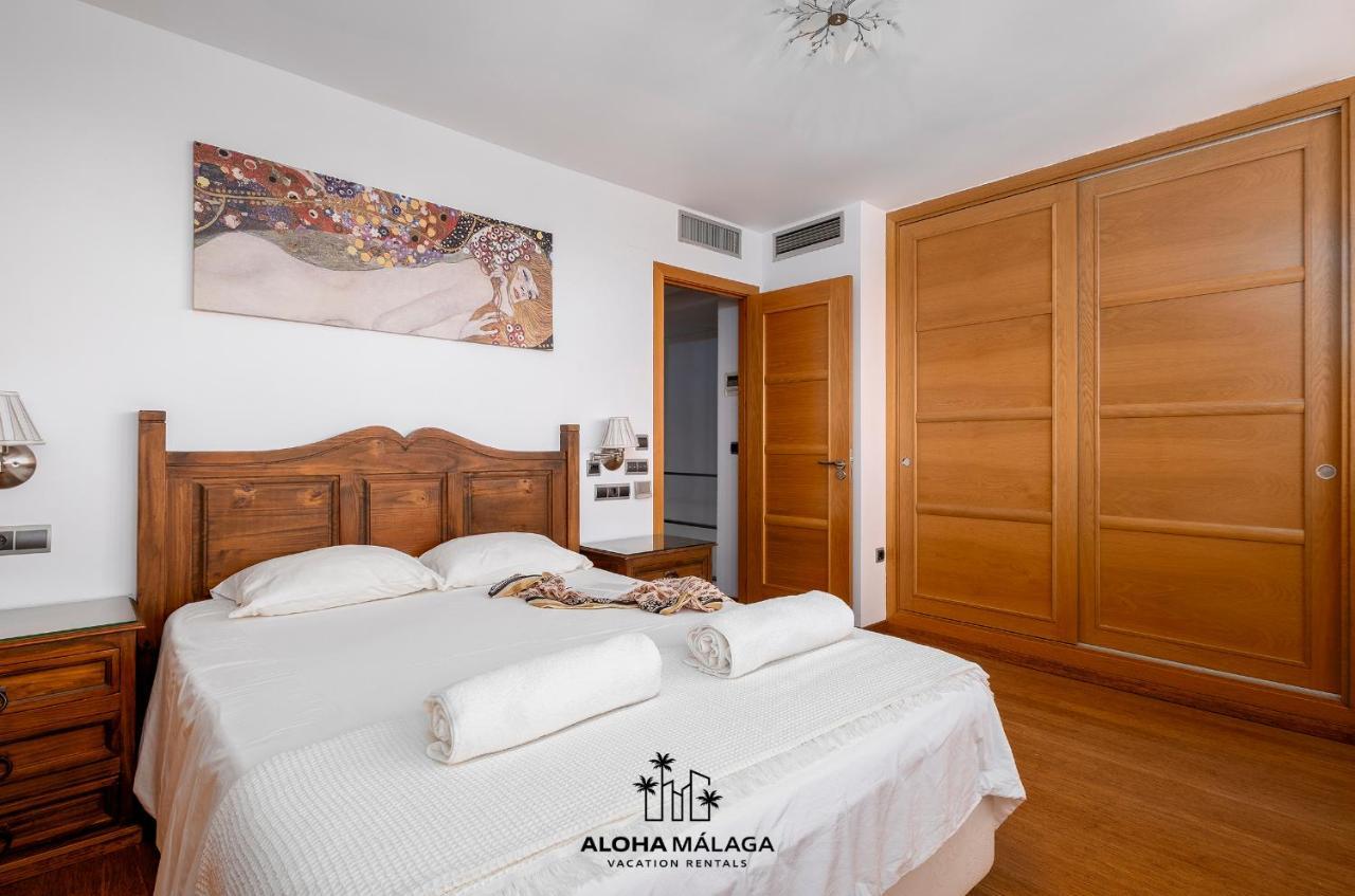 Apartment Lucila Beachfront Pedregalejo By Alohamalaga Malaga