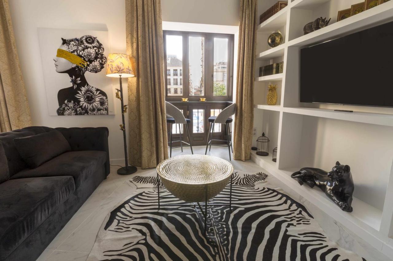 Aparthotel The Clock House Luxury Urban *