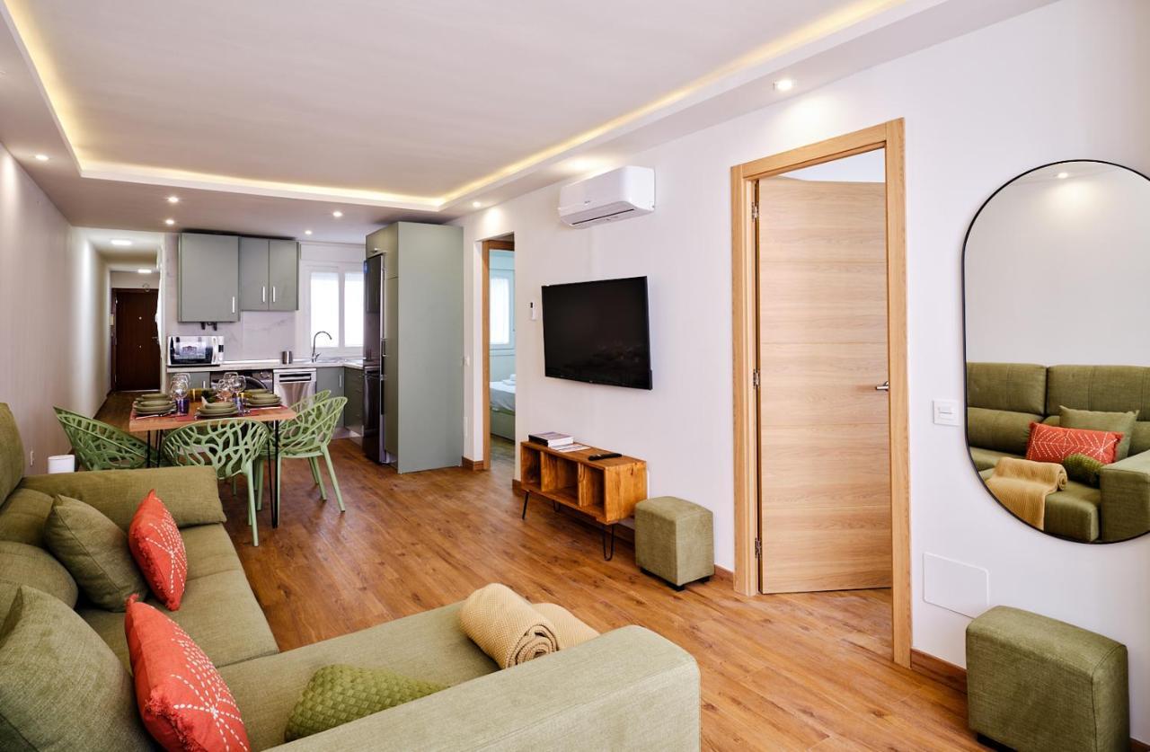Leo Home- Bright & Centric 3 Bedrooms With Private Parking Included * Malaga