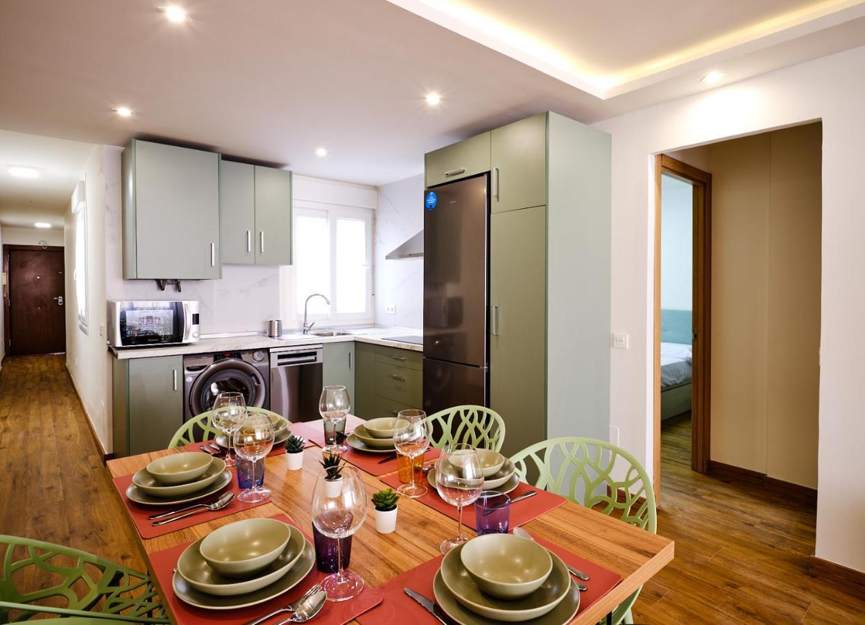 Leo Home- Bright & Centric 3 Bedrooms With Private Parking Included * Malaga