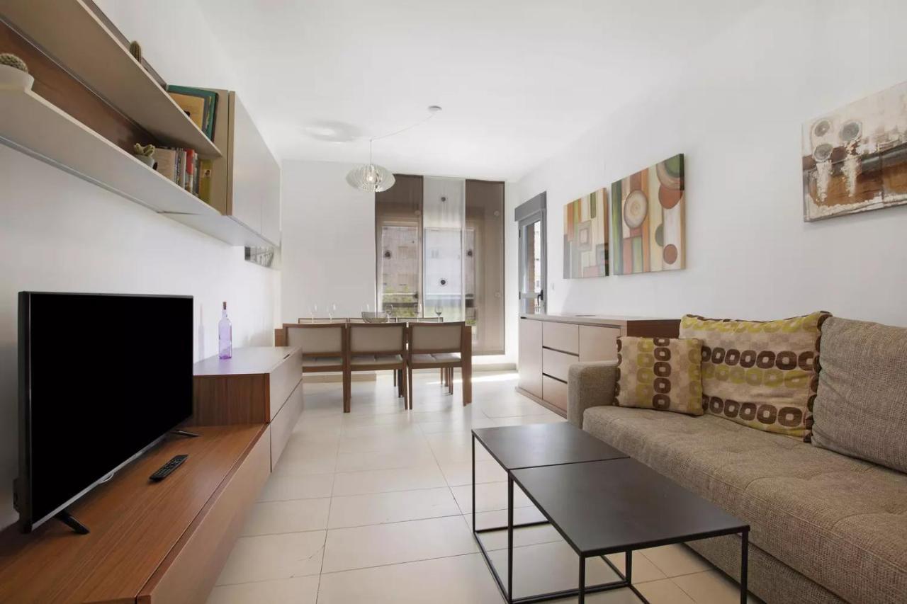 Apartamento Campus Parking Included Málaga